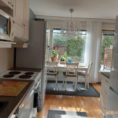 Vadelma Apartment Naantali